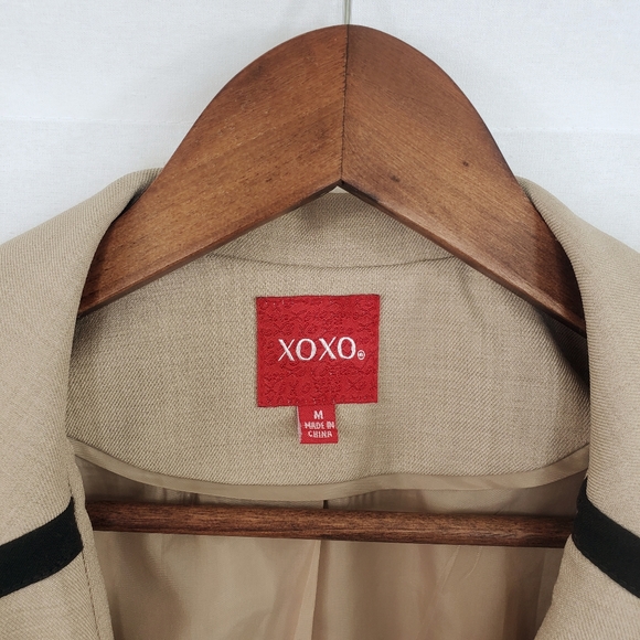 XOXO Tan Women's Three Piece Blazer Suit - Picture 6 of 16